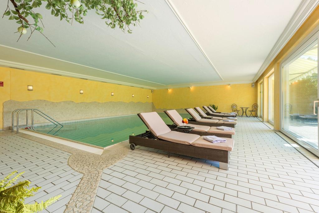 Parkhotel Tannenhof 오이미텔베르크 외부 사진